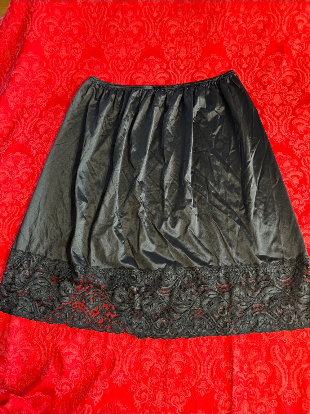 Vanity Fair Black Half Slip Women's XL Lace Hem Nylon Made in USA Style 11-752 - Picture 4 of 7